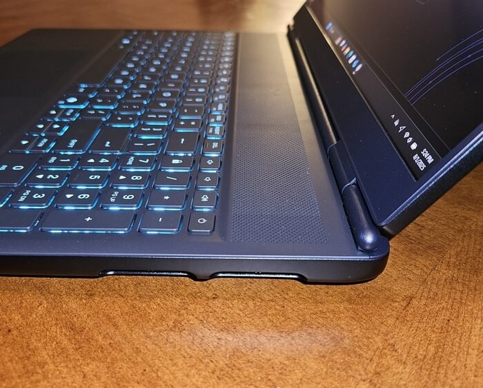 Alienware 16X Aurora Vs Razer Blade 16 (2026 Edition)