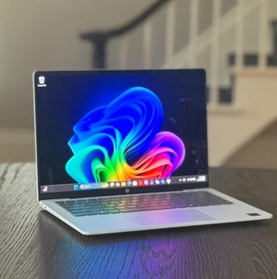 Hp Omnibook 5 14 Vs Macbook Air M4: Battery Life King?